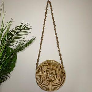 Wooden Bamboo Circle Purse